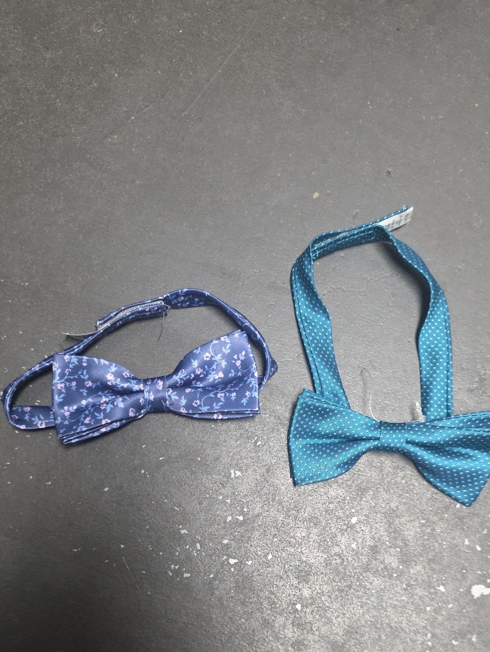 Classic Teal Polka Dot Self-Tie Bow Tie